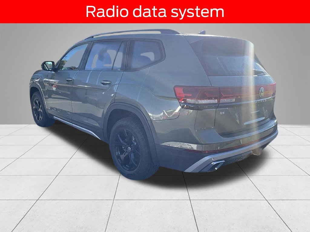 Used 2026 Volkswagen Atlas Peak Edition AWD/4WD image 7