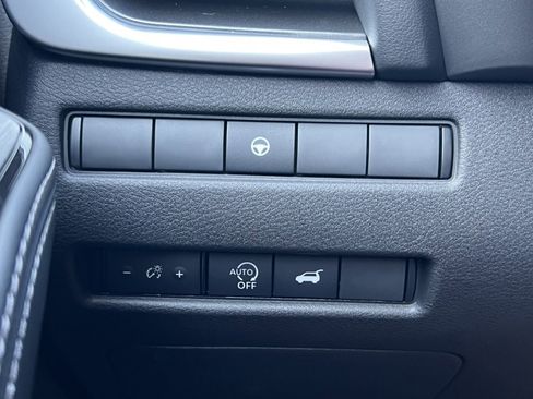 Certified 2026 Nissan Rogue SV image 14