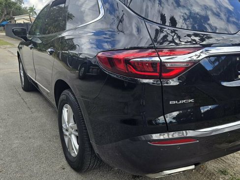 Used 2018 Buick Enclave Essence w/ Trailering Package image 6