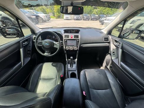 Used 2016 Subaru Forester 2.5i Touring AWD/4WD image 23