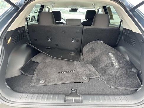 Used 2024 Hyundai Ioniq 5 SEL RWD image 7