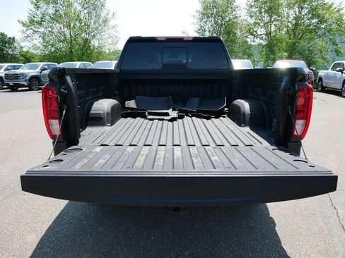Used 2024 GMC Sierra 1500 Elevation w/ Elevation Premium Package AWD/4WD image 14