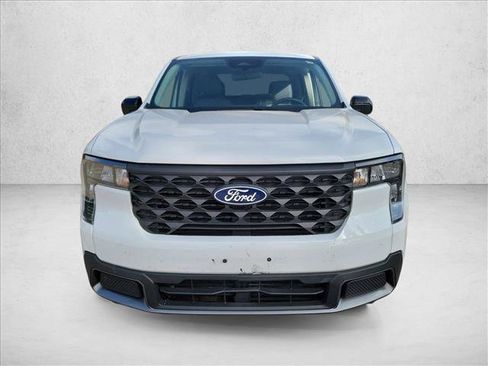 Used 2025 Ford Maverick XLT w/ XLT Luxury Package FWD image 2