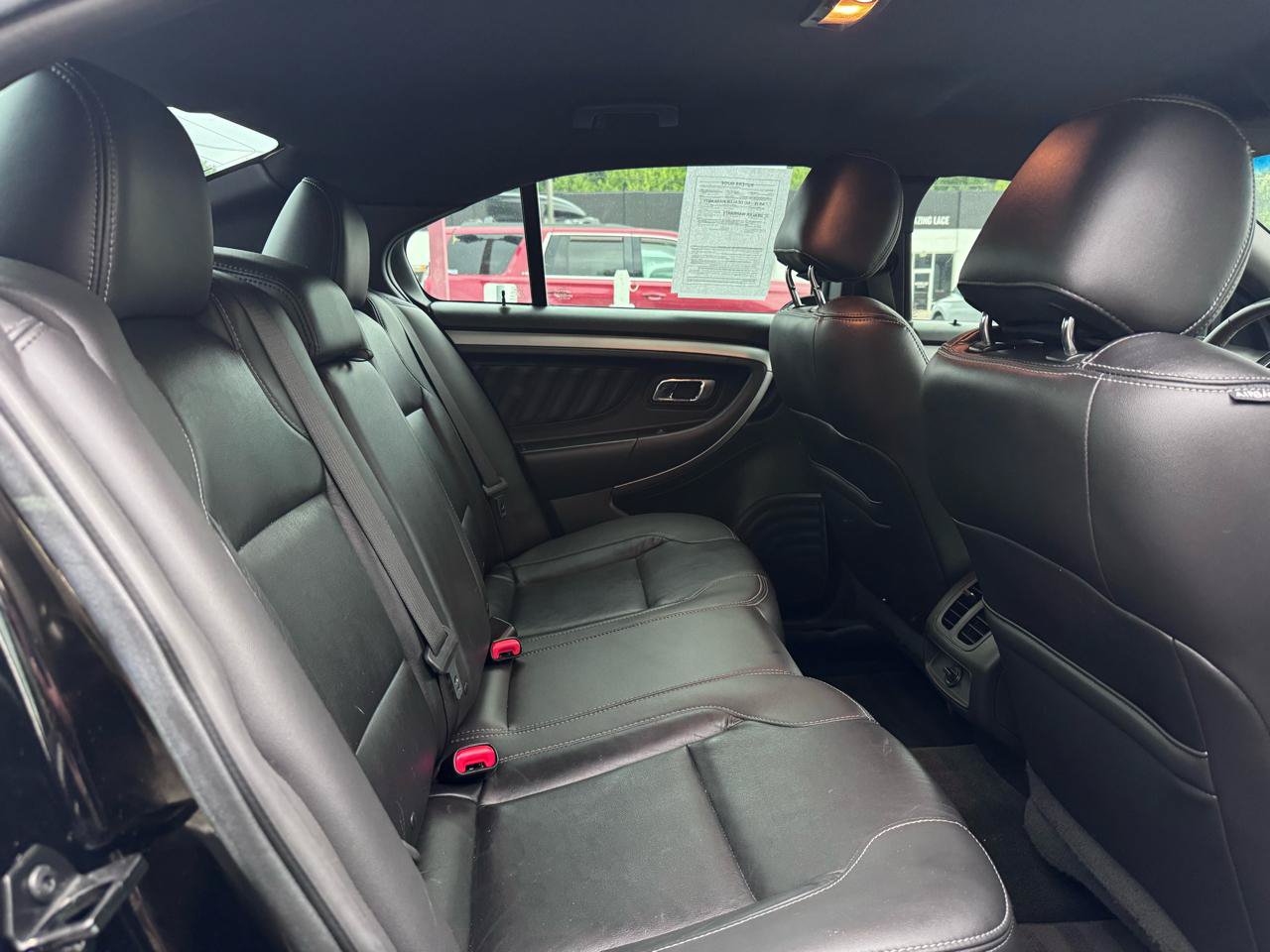 Used 2018 Ford Taurus SEL w/ Equipment Group 201A FWD image 17
