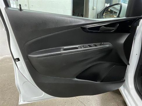 Used 2020 Chevrolet Spark LT image 10