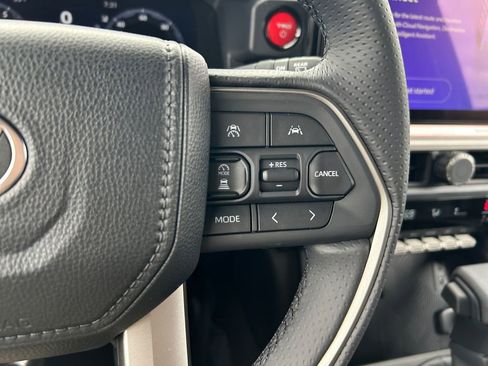 New 2026 Toyota 4Runner TRD Off-Road Premium AWD/4WD image 16