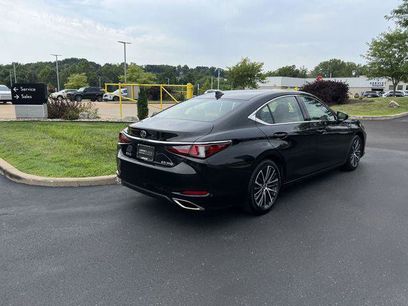 Certified 2025 Lexus ES 350 w/ Premium Package