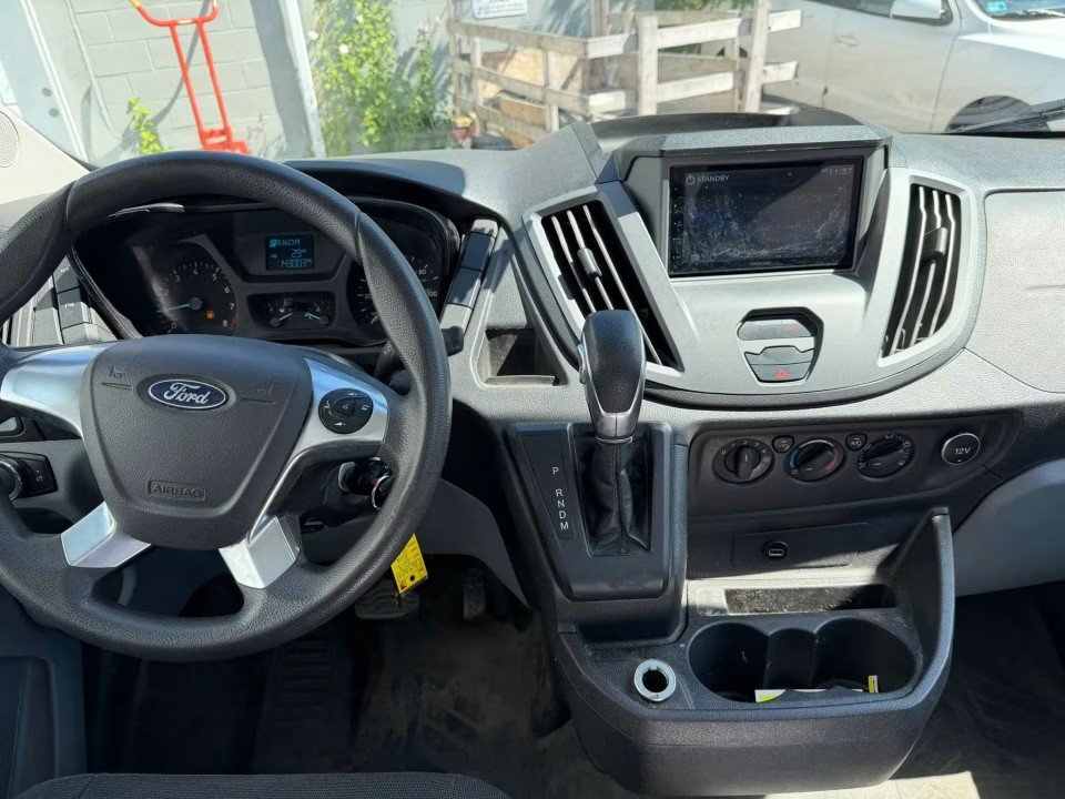 Used 2019 Ford Transit 250 148 Medium Roof RWD image 11