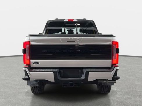 Used 2025 Ford F250 Platinum AWD/4WD image 5