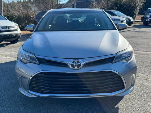 Used 2016 Toyota Avalon Touring image 2