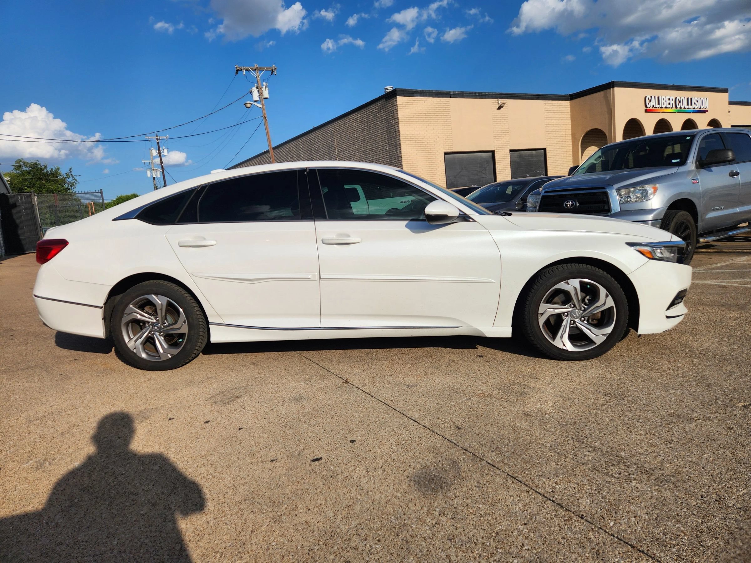 Used 2018 Honda Accord EX-L image 6