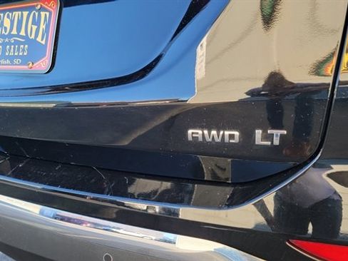 Used 2020 Chevrolet Equinox LT image 46