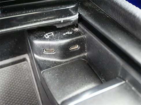 Used 2022 Mercedes-Benz GLE 350 image 31