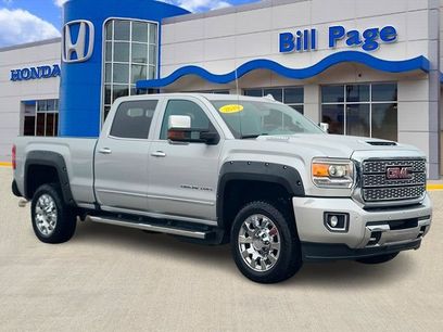 Used 2019 GMC Sierra 2500 Denali w/ Duramax Plus Package