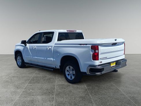 Used 2022 Chevrolet Silverado 1500 LT w/ Bed Protection Package AWD/4WD image 3
