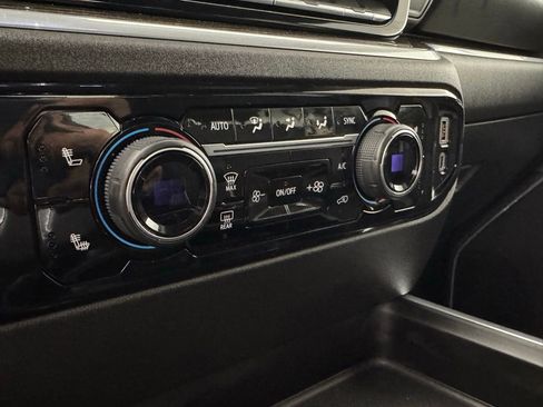 Used 2025 Chevrolet Silverado 2500 LT w/ All Star Edition image 22