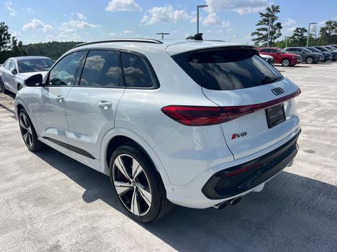 Certified 2025 Audi SQ5 Premium Plus AWD/4WD image 7