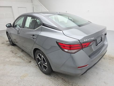 Used 2024 Nissan Sentra SV image 8