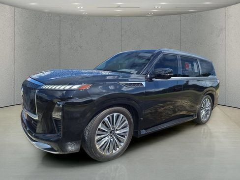 Used 2025 INFINITI QX80 Sensory AWD/4WD image 9
