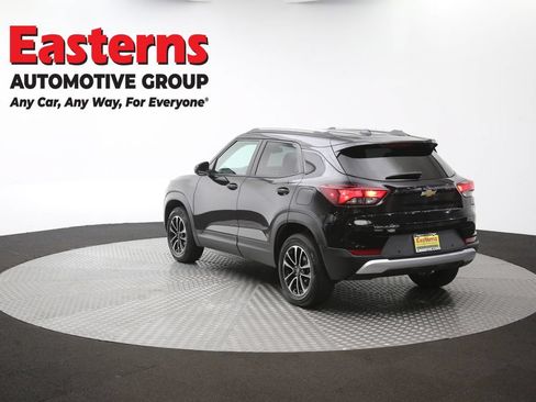 Used 2026 Chevrolet TrailBlazer LT w/ LT Cold Weather Package AWD/4WD image 64