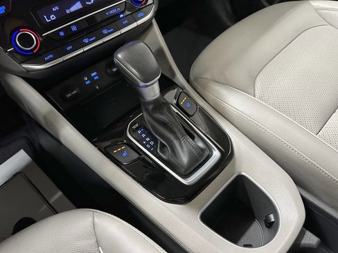 Used 2019 Hyundai Ioniq Limited w/ Ultimate Package 02 image 21