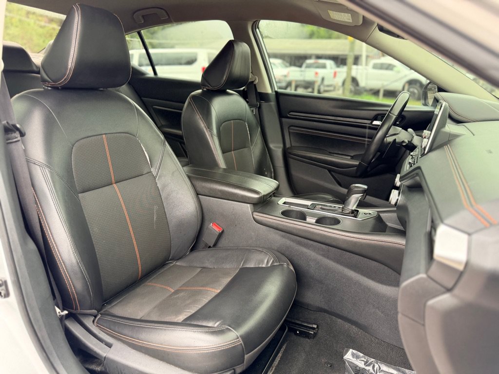 Used 2020 Nissan Altima 2.5 SR FWD image 17
