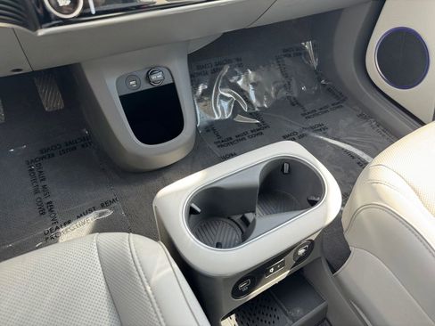 Used 2023 Hyundai Ioniq 5 SEL w/ Cargo Package AWD/4WD image 24