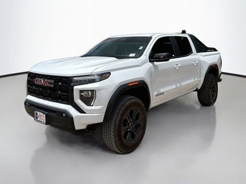 Used 2025 GMC Canyon Elevation w/ Convenience Package RWD image 3