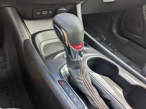 Used 2022 Chevrolet Malibu RS FWD image 15