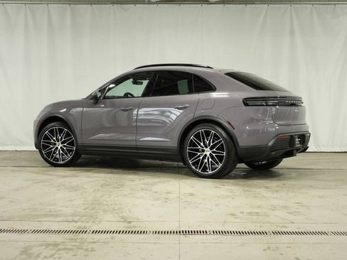 Certified 2025 Porsche Macan Electric RWD image 3