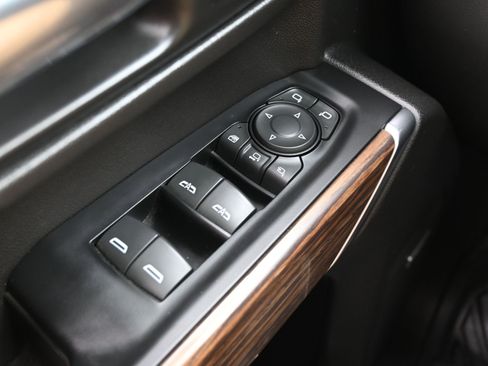 Used 2020 Chevrolet Silverado 2500 High Country w/ Z71 Off-Road Package image 24