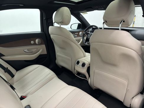 Certified 2022 Mercedes-Benz E 350 Sedan image 25