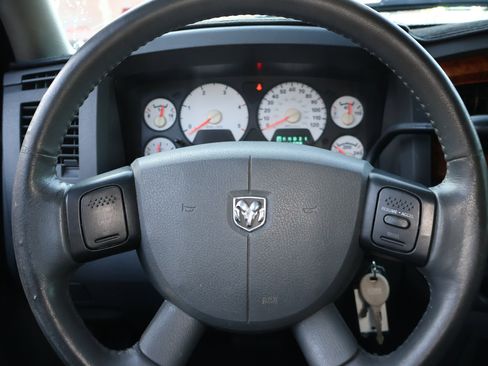 Used 2006 Dodge Ram 2500 Truck SLT w/ Quad Cab Big Horn Value Group image 12