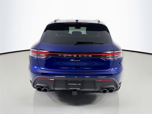 Certified 2026 Porsche Macan AWD/4WD image 27