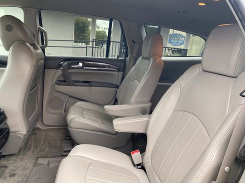 Used 2015 Buick Enclave Leather image 18