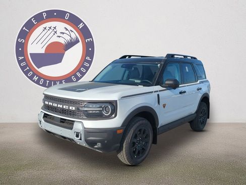 New 2026 Ford Bronco Sport Badlands AWD/4WD image 2
