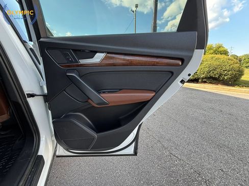 Used 2018 Audi Q5 2.0T Premium w/ Convenience Package image 45