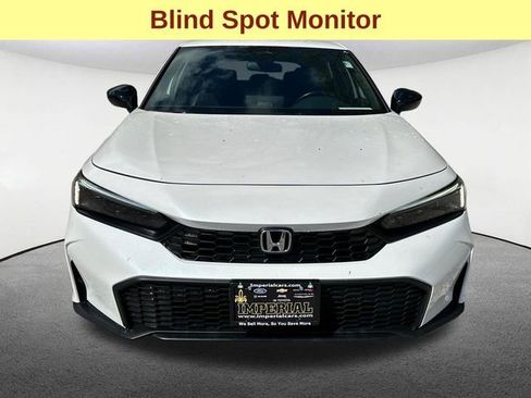 Used 2025 Honda Civic Sport image 4