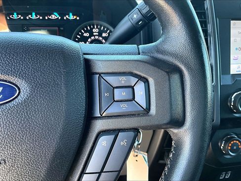 Used 2020 Ford F150 XLT w/ Equipment Group 302A Luxury AWD/4WD image 12