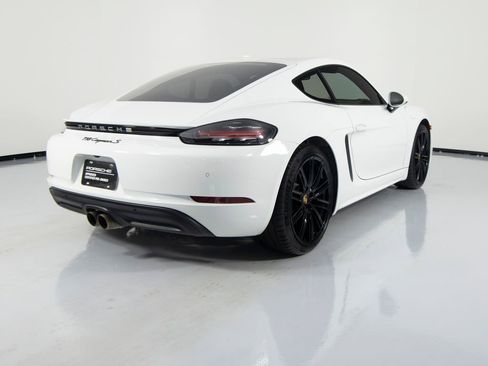 Certified 2024 Porsche 718 Cayman S RWD image 10