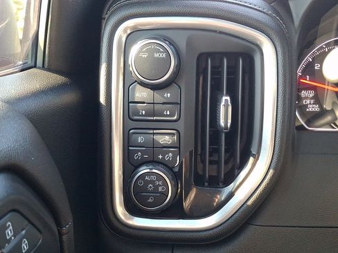 Used 2020 Chevrolet Silverado 1500 LT Trail Boss AWD/4WD image 27