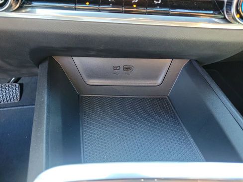 Used 2026 Chevrolet Equinox LT image 37