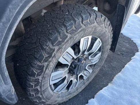 Used 2024 GMC Sierra 3500 Denali w/ Denali Reserve Package image 14