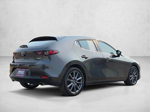 Used 2021 MAZDA MAZDA3 s FWD image 5