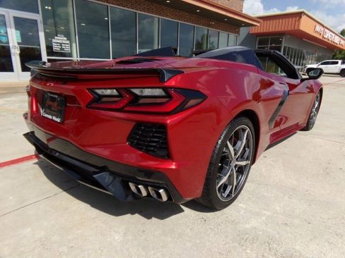 Used 2022 Chevrolet Corvette Stingray Premium Conv w/ Battery Protection Package RWD image 6