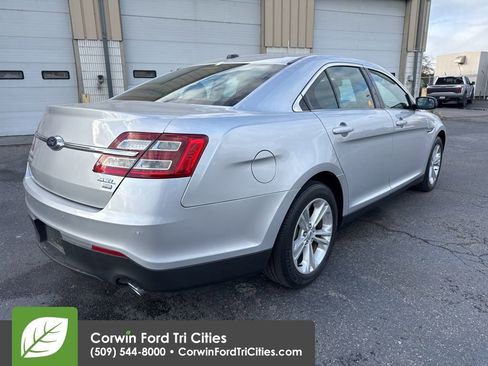 Used 2018 Ford Taurus SEL w/ Equipment Group 201A image 11