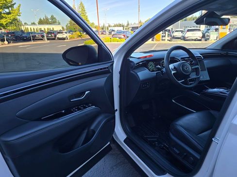 Used 2022 Hyundai Tucson Limited AWD/4WD image 7