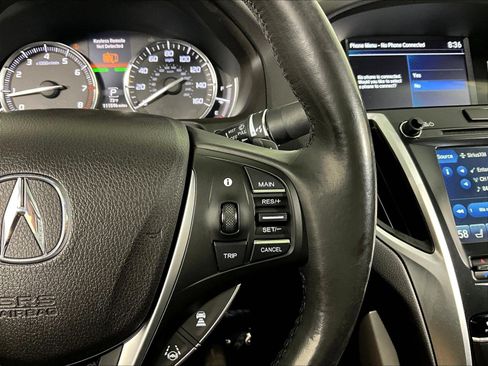 Used 2018 Acura TLX FWD image 10