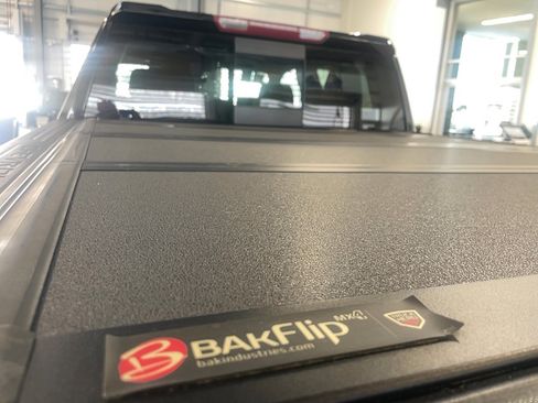 Used 2022 Chevrolet Silverado 1500 LT Trail Boss w/ Convenience Package II image 29