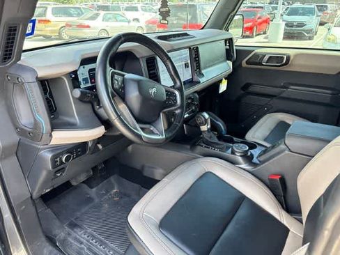 Used 2024 Ford Bronco Wildtrak AWD/4WD image 9